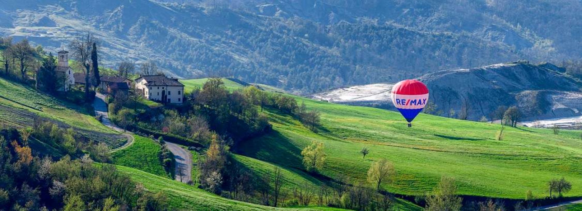 Hot Air Balloon Rides Carpineti