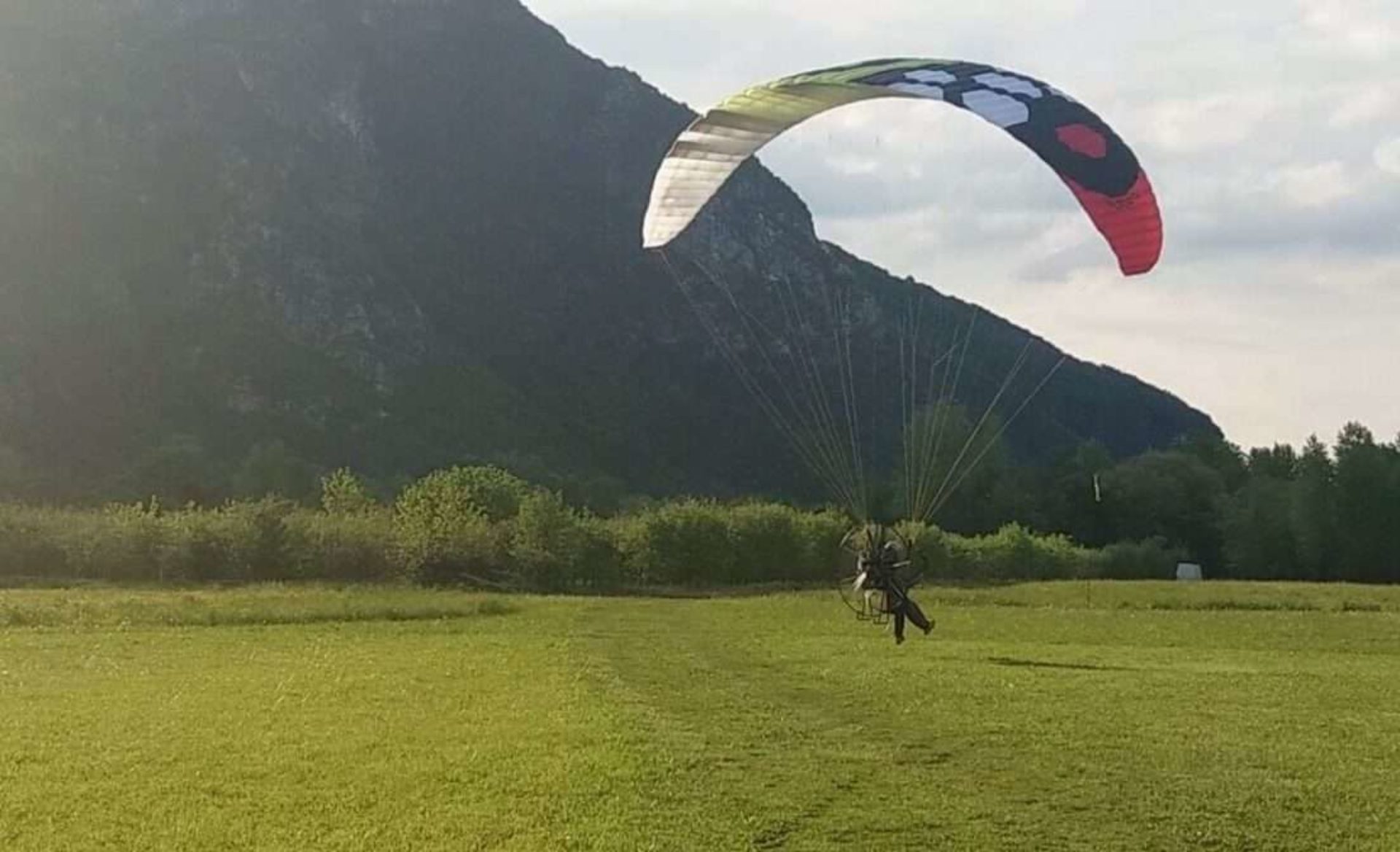 Paragliding Piedmont
