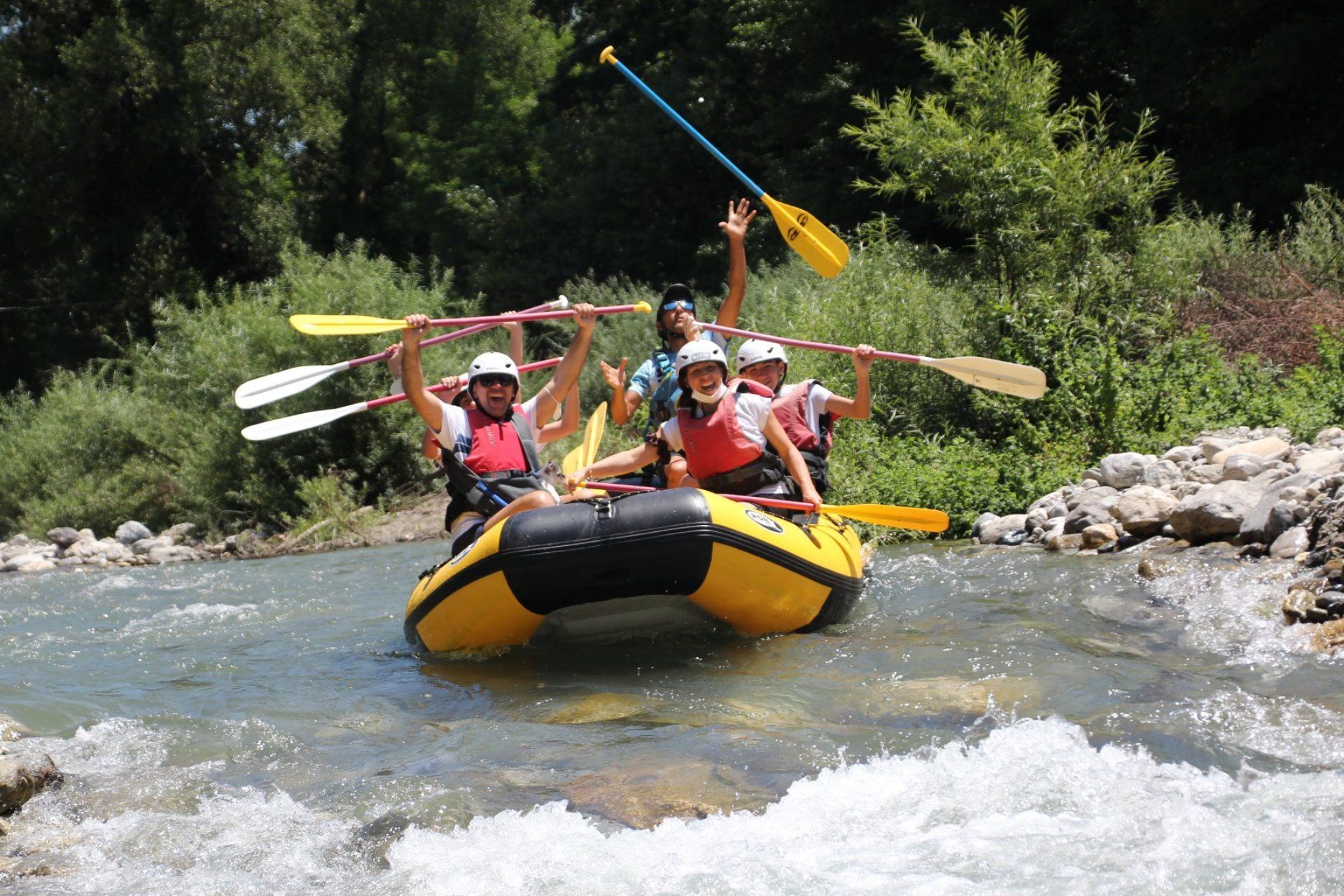 Rafting Lao River