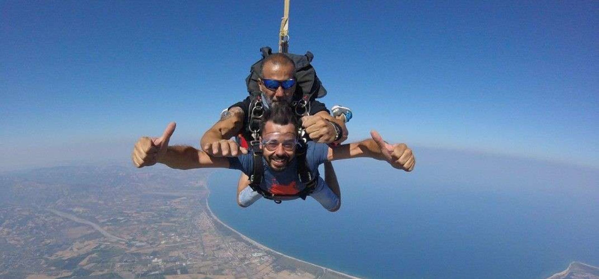 Skydiving Calabria