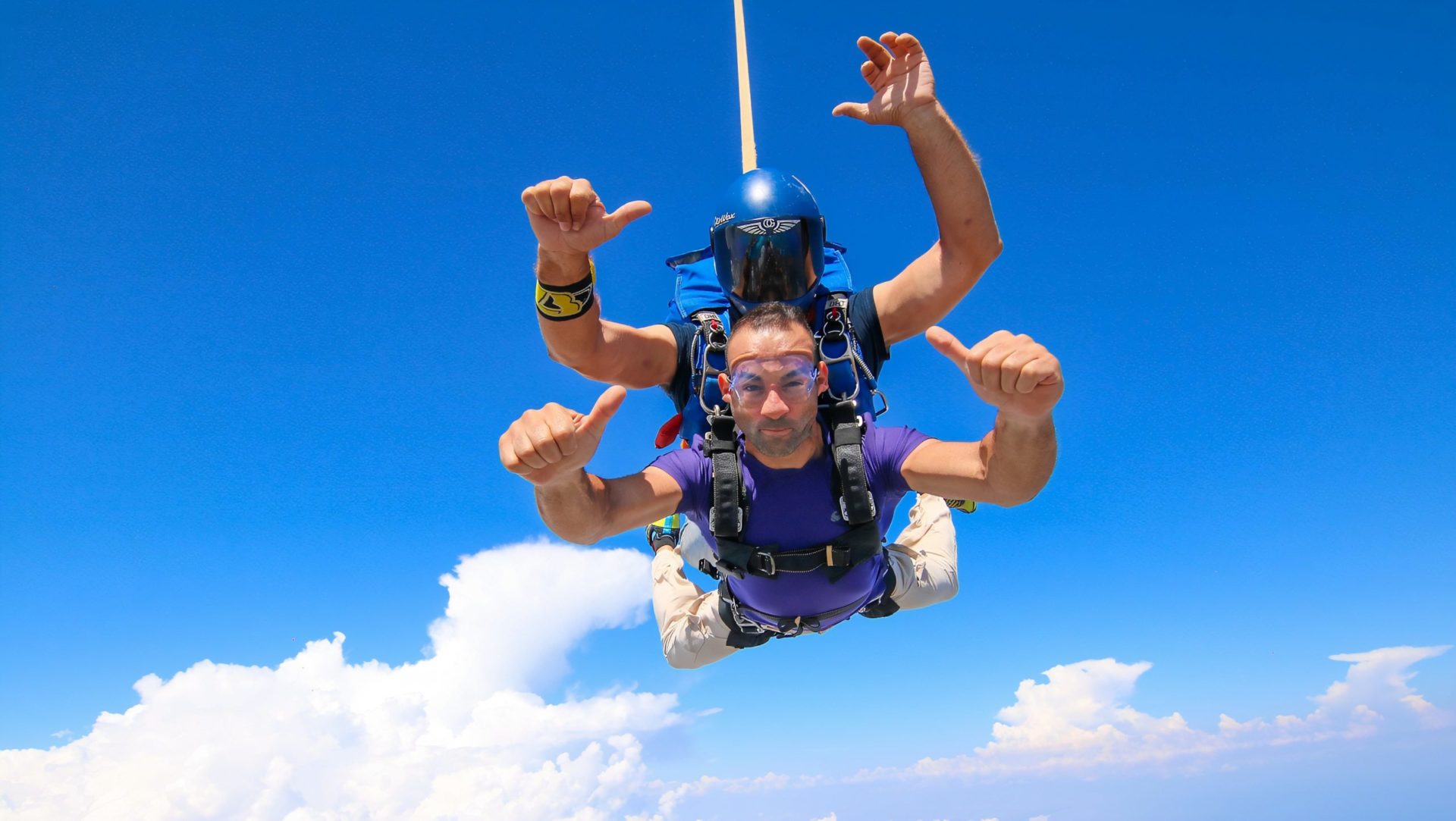 Skydiving Sicily