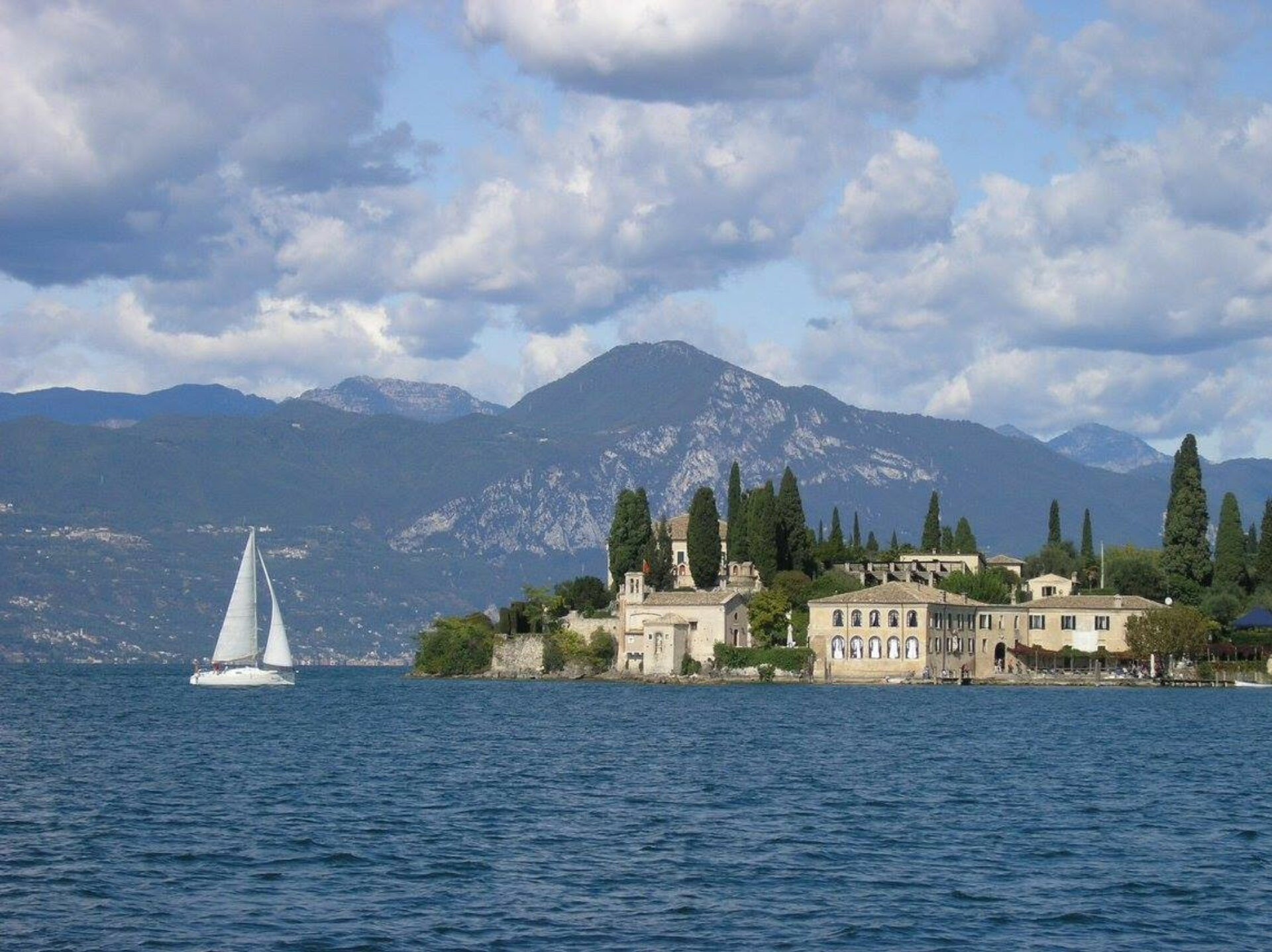 Escursioni in barca a vela Lago di Garda