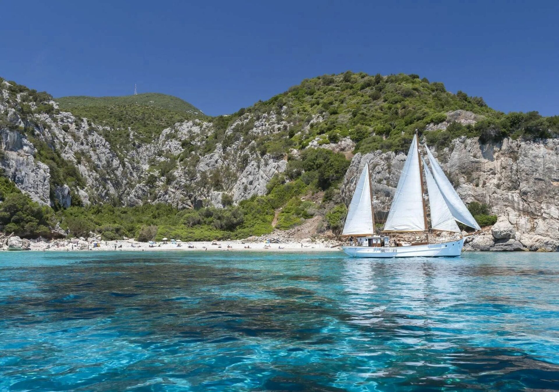 Sailing tours Cala Gonone