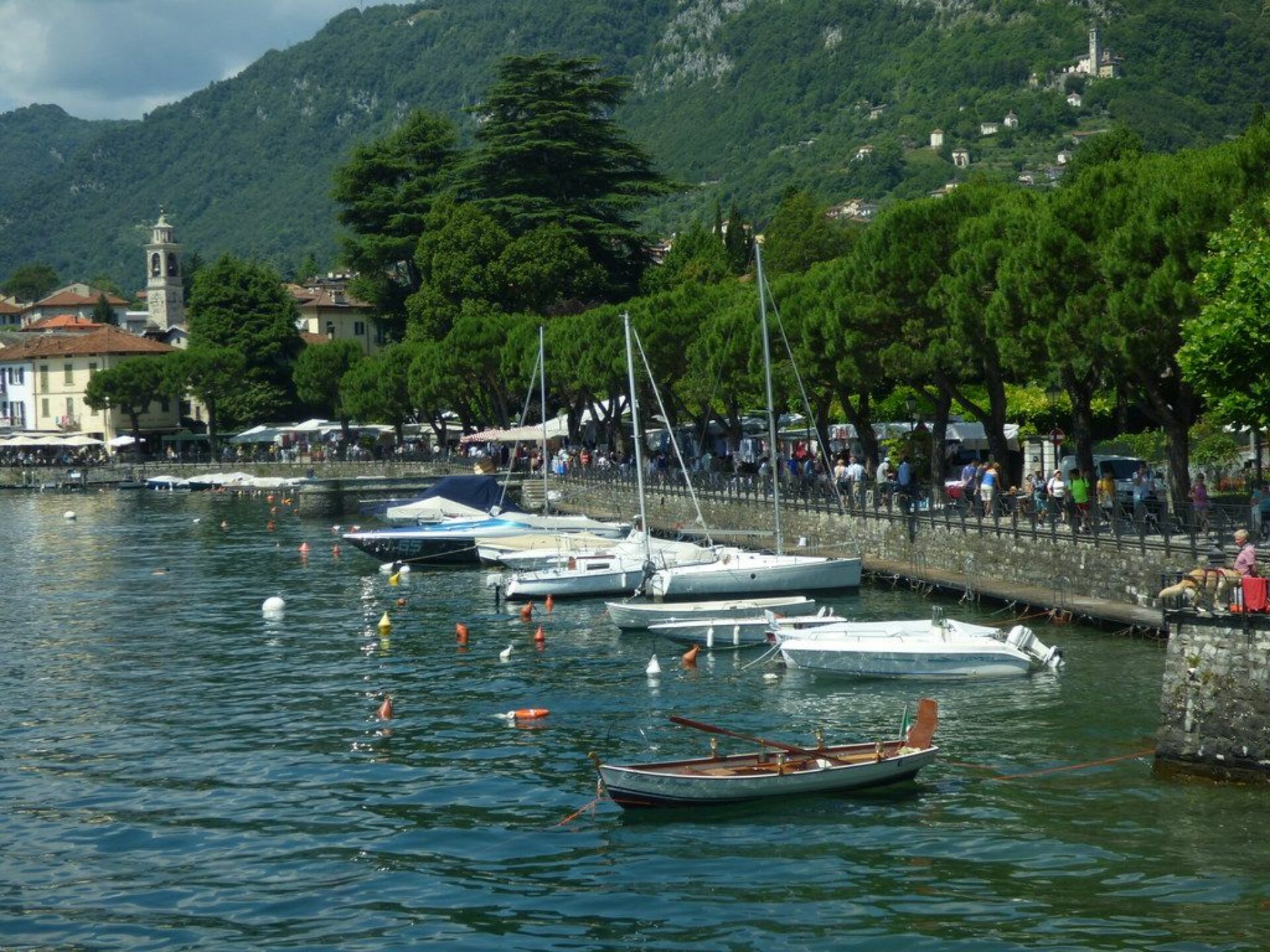Boat rental Bellagio
