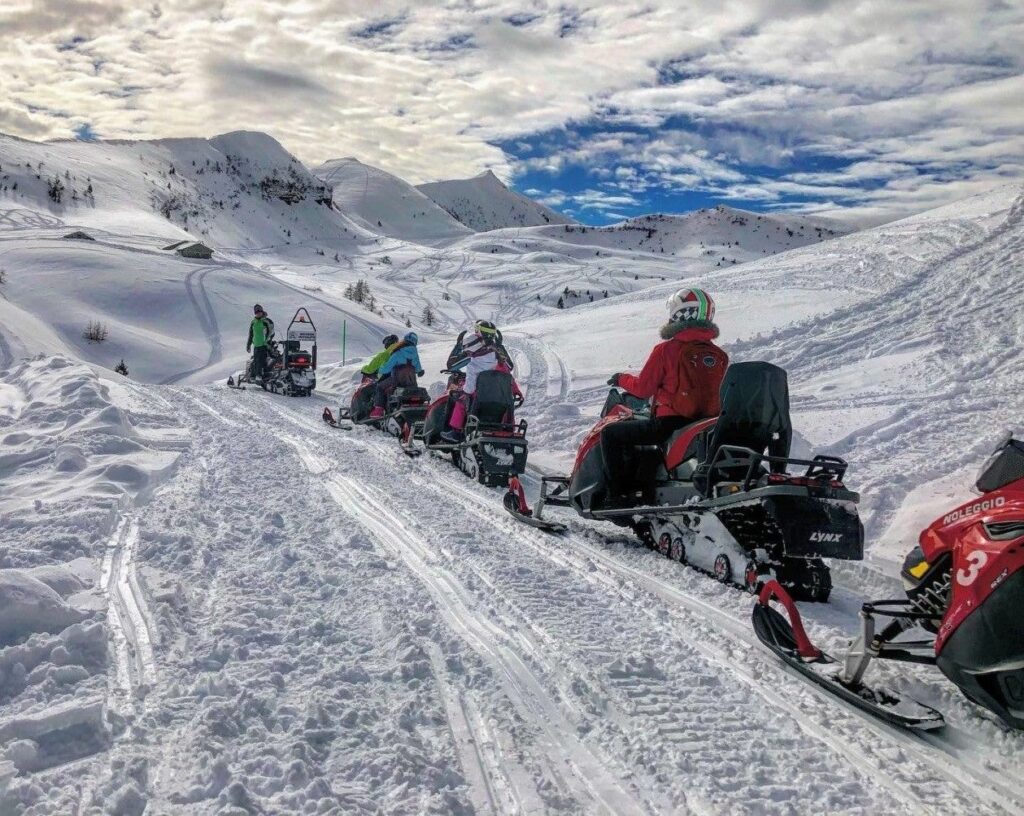 tour in motoslitta a Montecampione