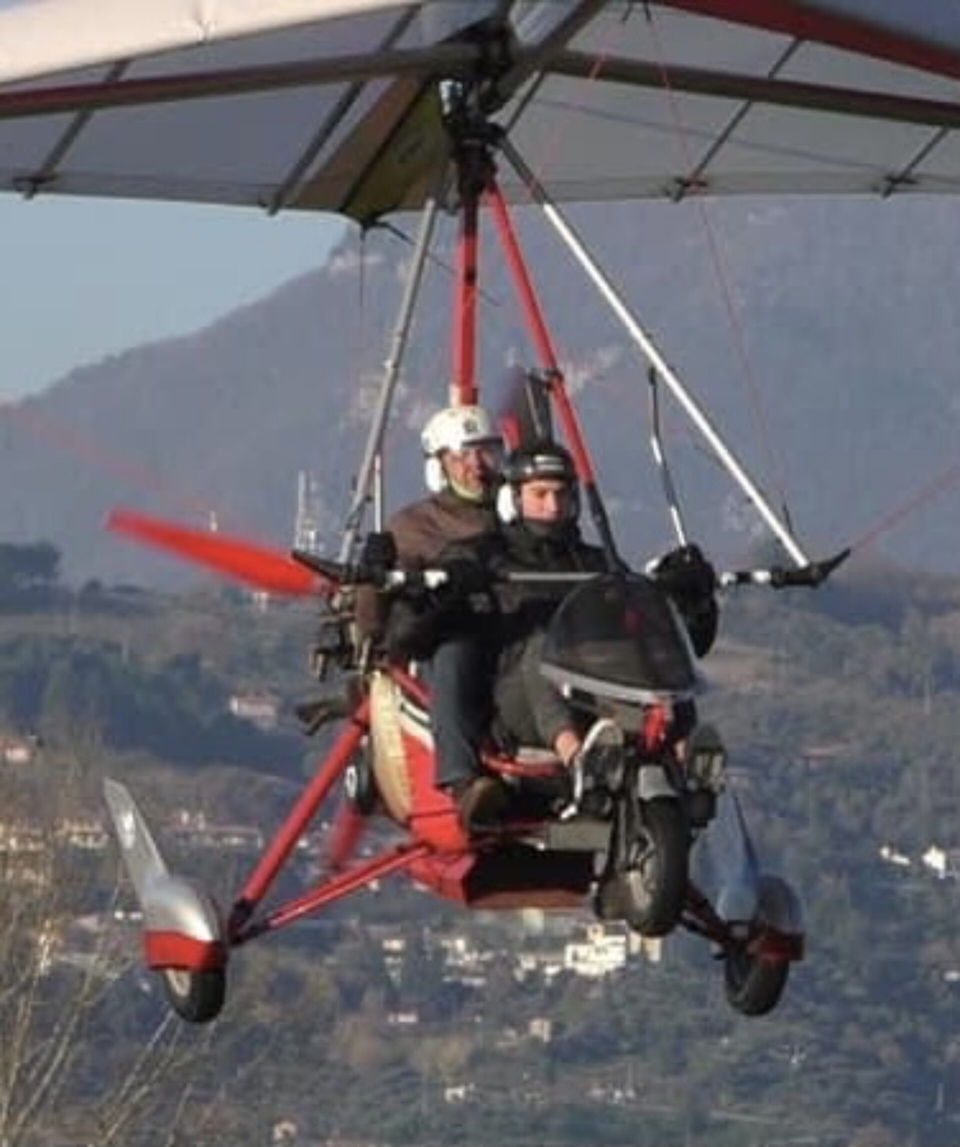 Hang Gliding Tuscany