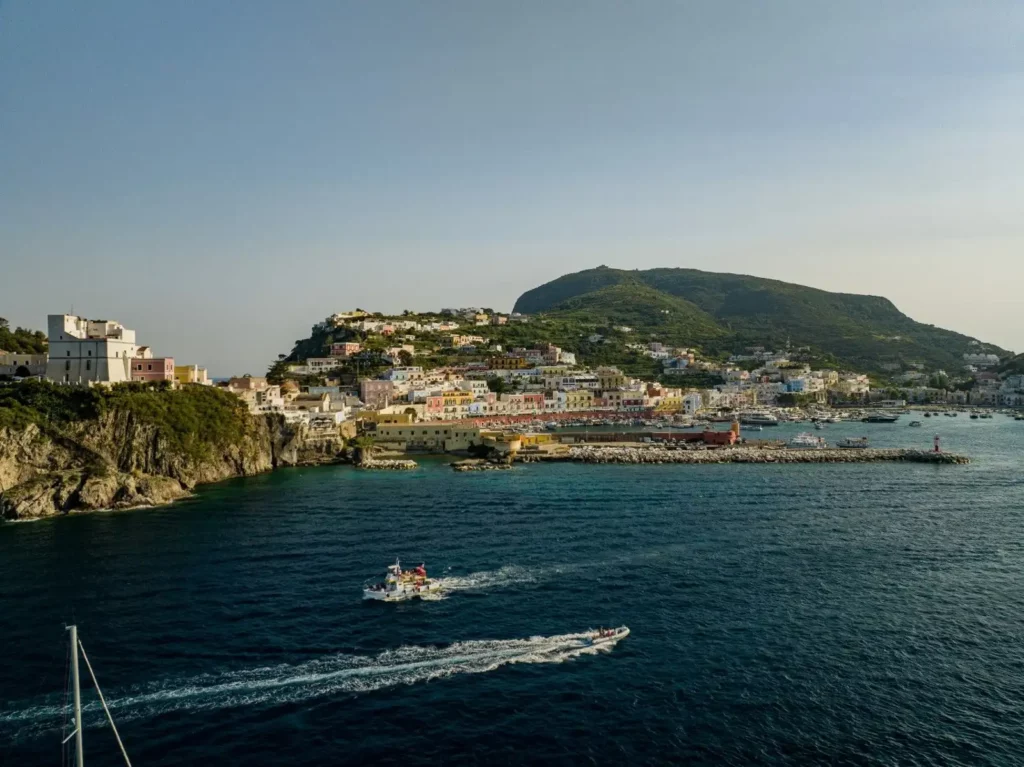 Escursione in barca a Ponza