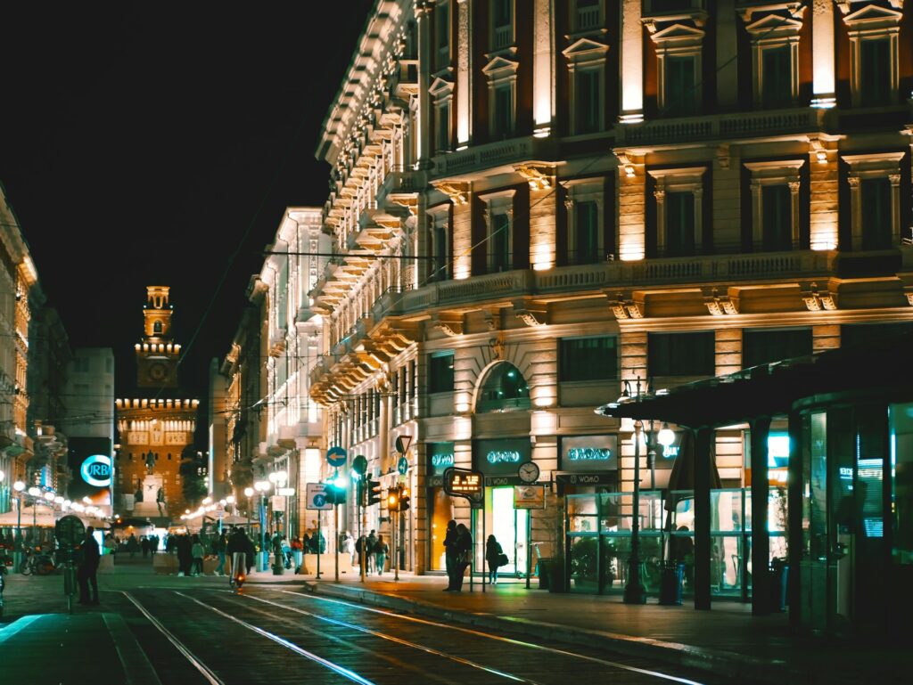 visuale di Milano di notte