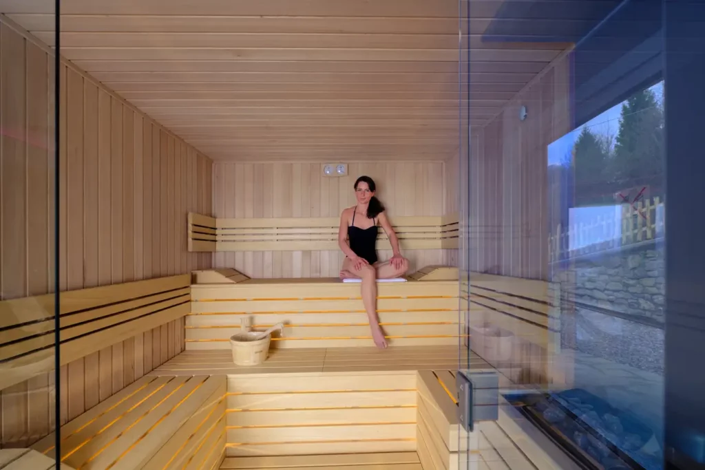 ragazza in una sauna