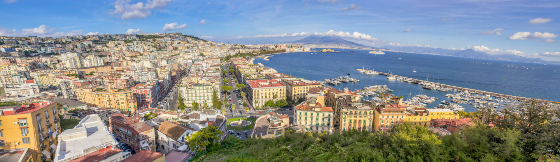 foto panoramica del golfo di napoli