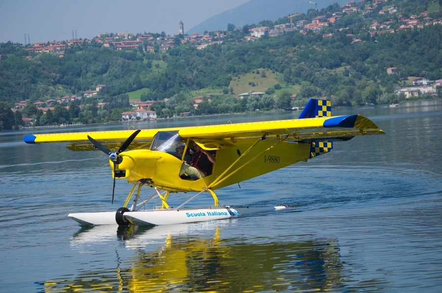 Freedonel Seaplane Lecco | Starting from €149 | Freedome