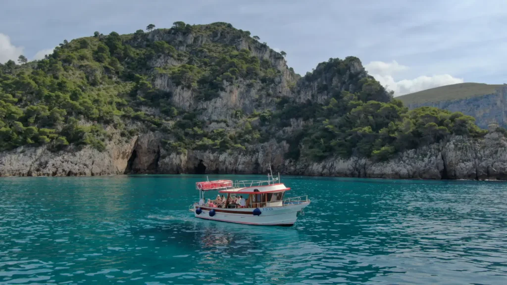 escursione in barca a Sperlonga
