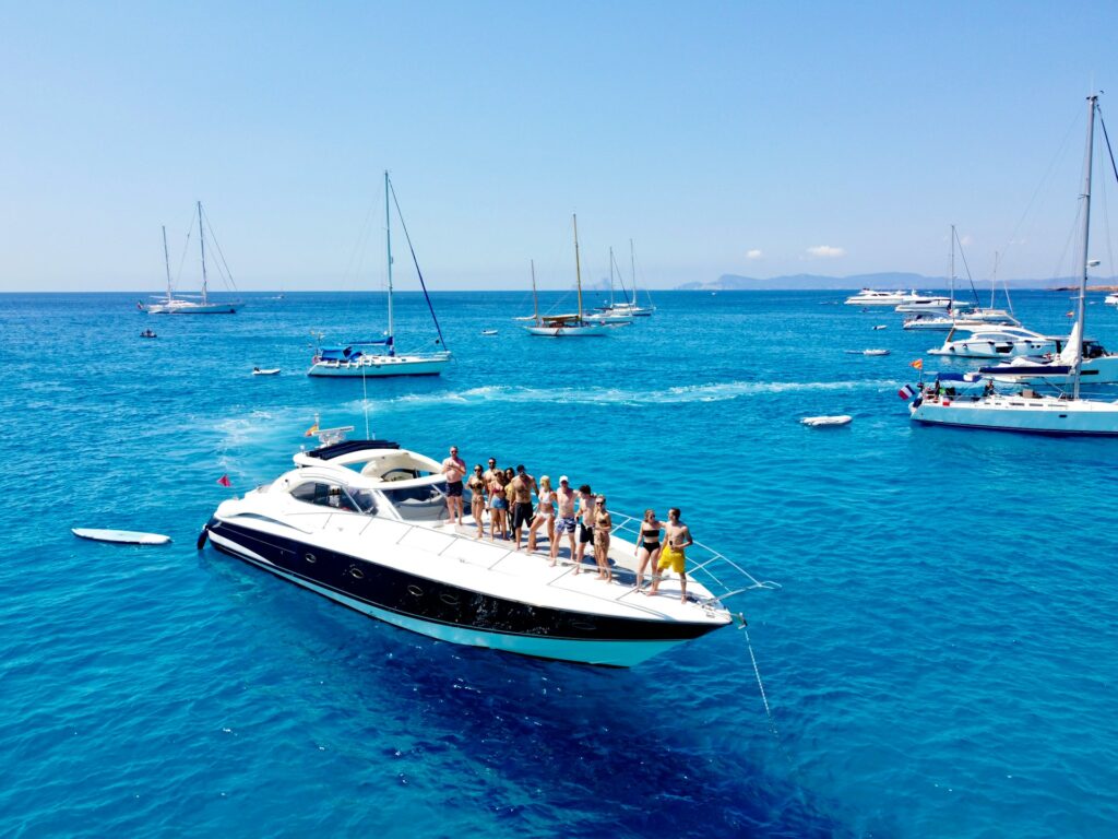 barca a Ferragosto al mare