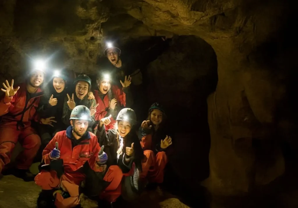 escursione speleologica in Abruzzo